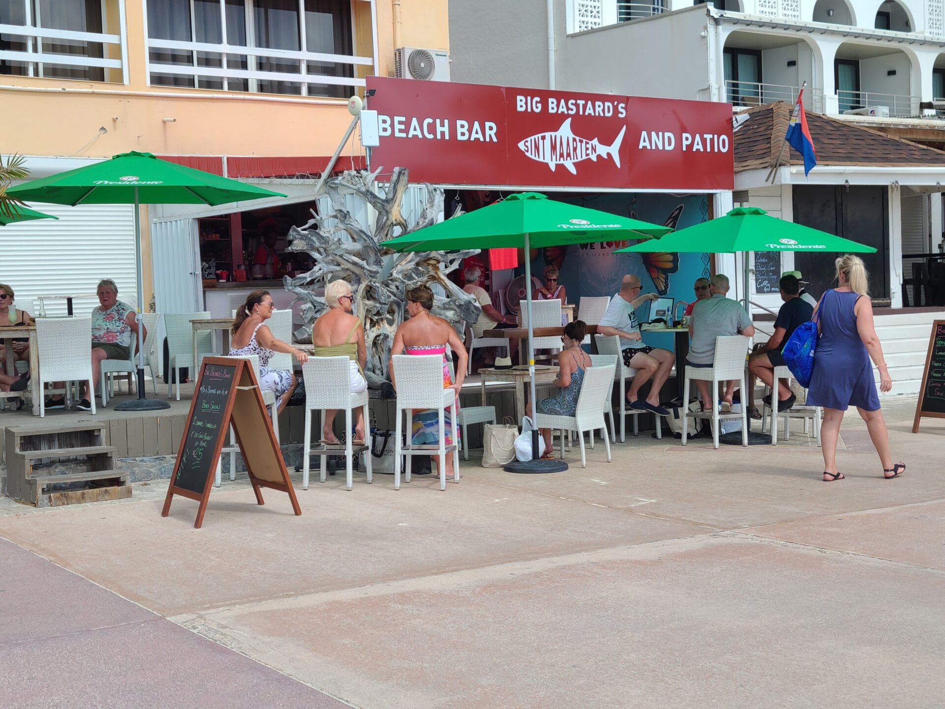 Big Bastard's Beach Bar